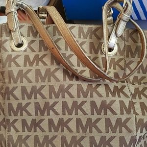 Michael Kors purse